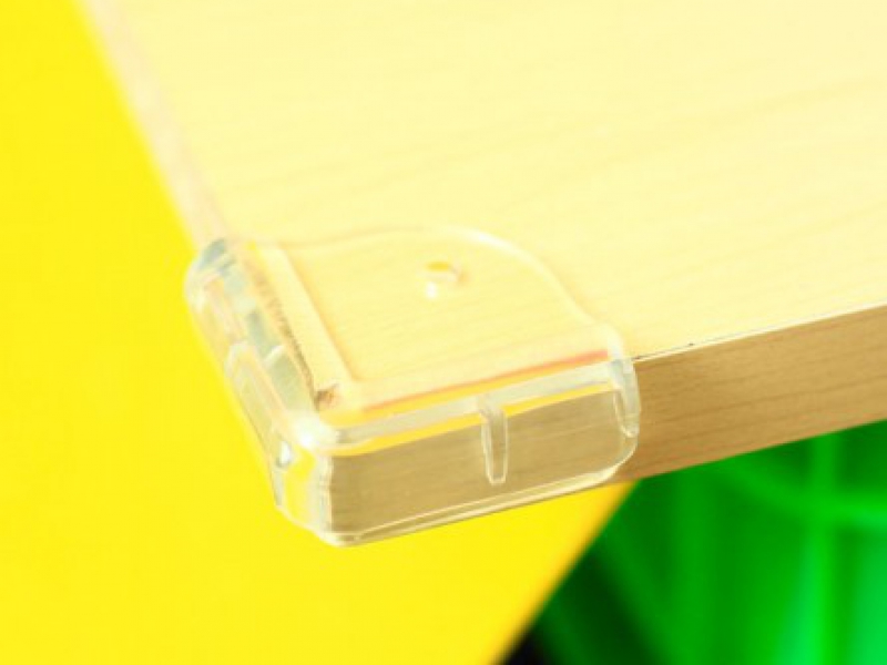 Nhựa dẻo bọc góc bàn bảo vệ an toàn cho bé 8 miếng